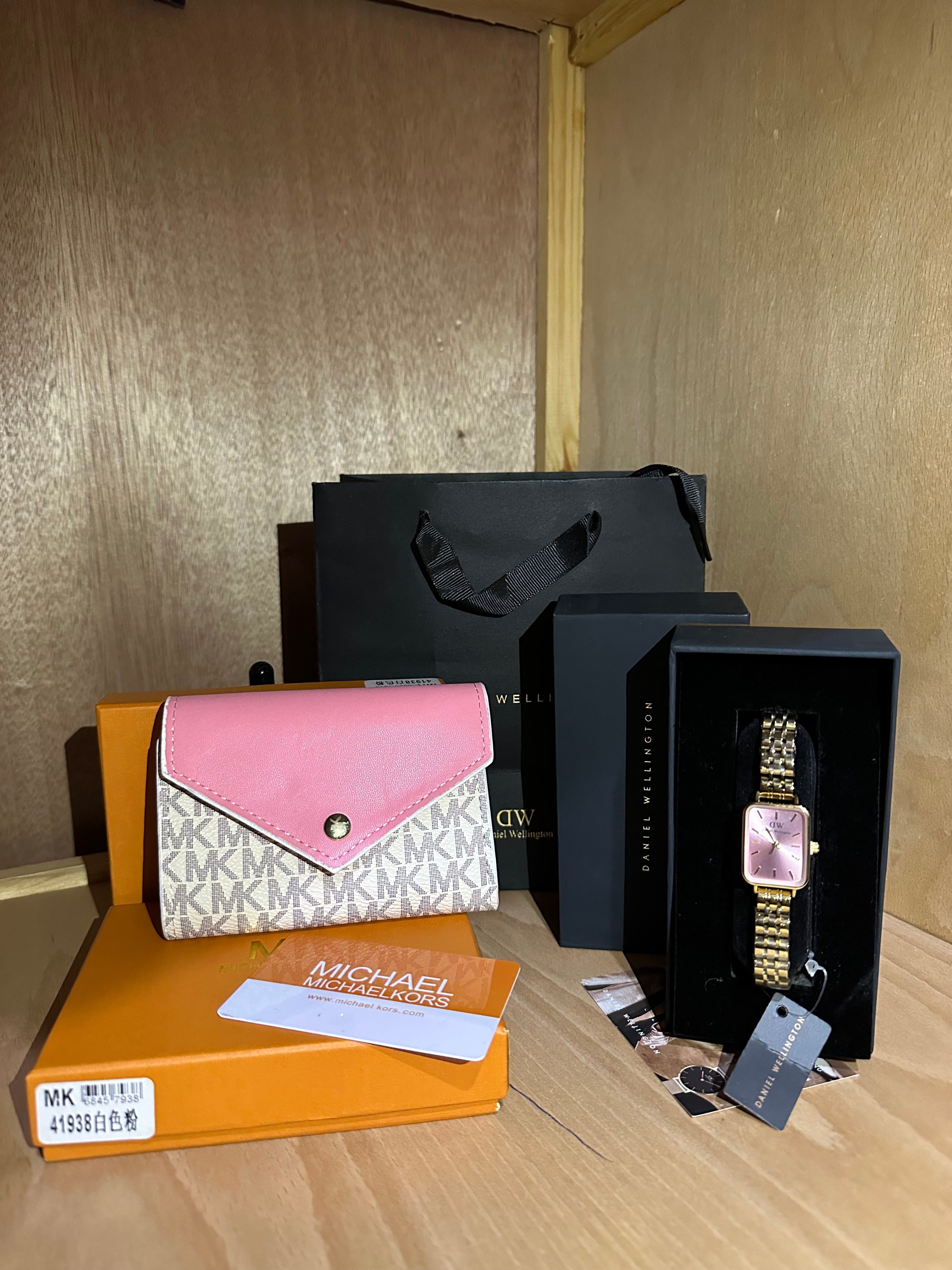 DANIEL WATCHE & WALLET WITH  COMPLAIT BOX